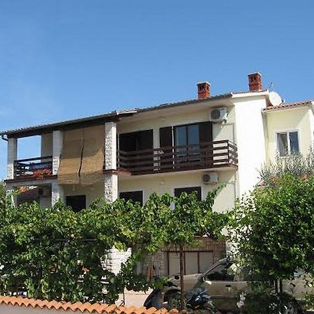 Apartments Branka 梅杜林 外观 照片